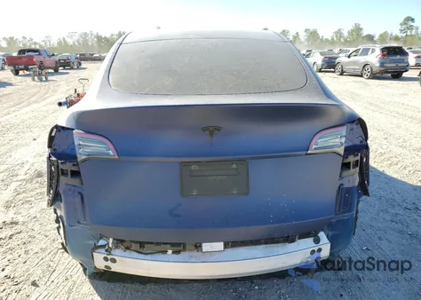 2022 Tesla Model Y from USA, damaged, VIN 7SAYGDEE5NF343232
